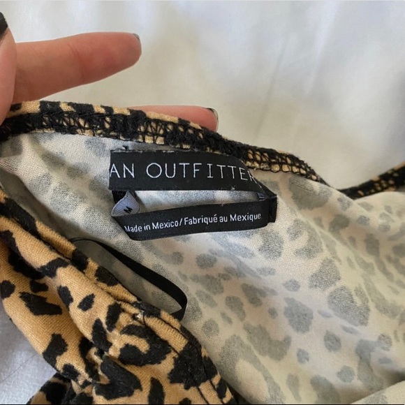 Urban Outfitters cheetah tank - Picture 2 of 2